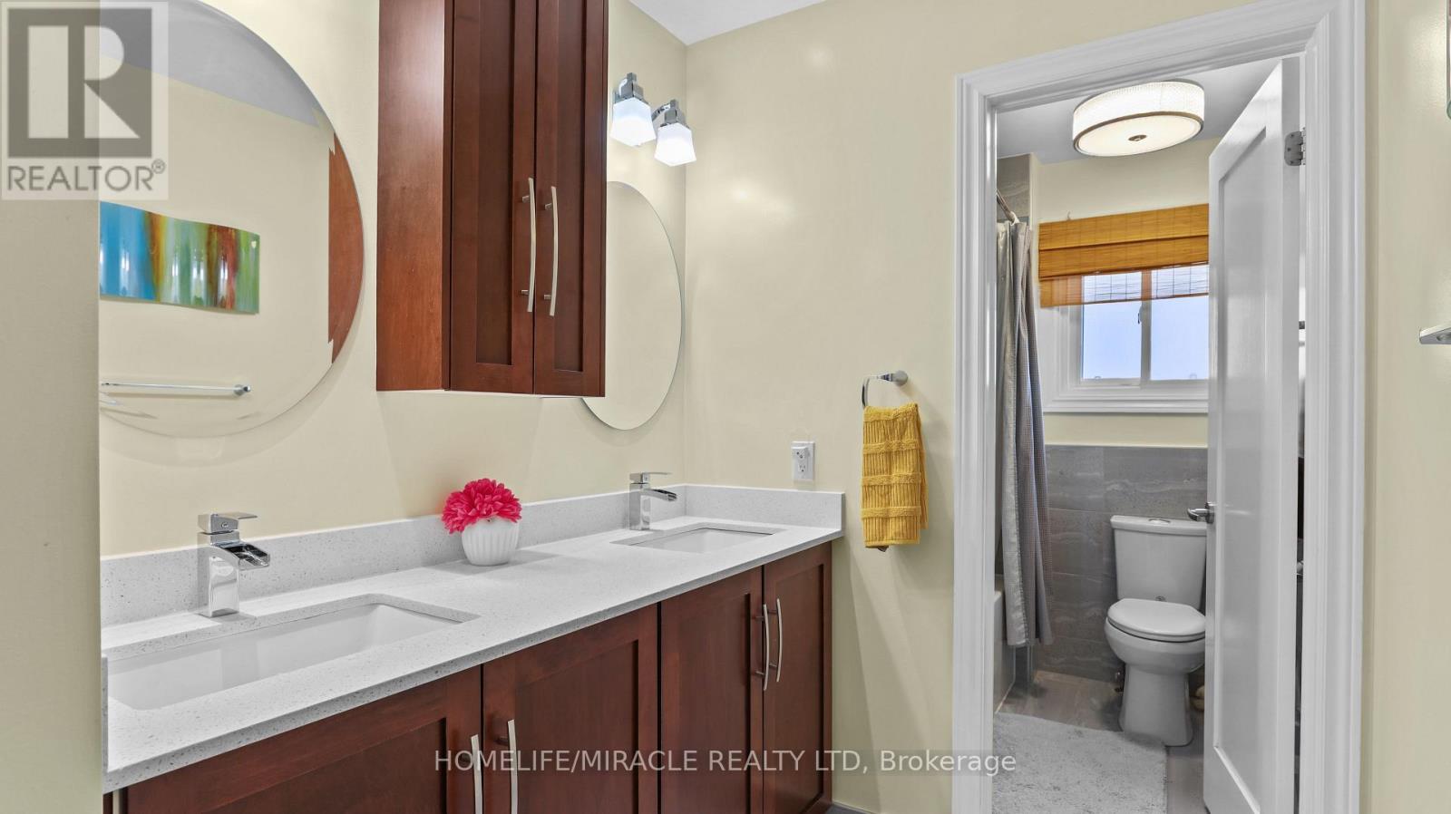17 Burtree Drive, Brampton, Ontario  L6Z 3K7 - Photo 25 - W12194780