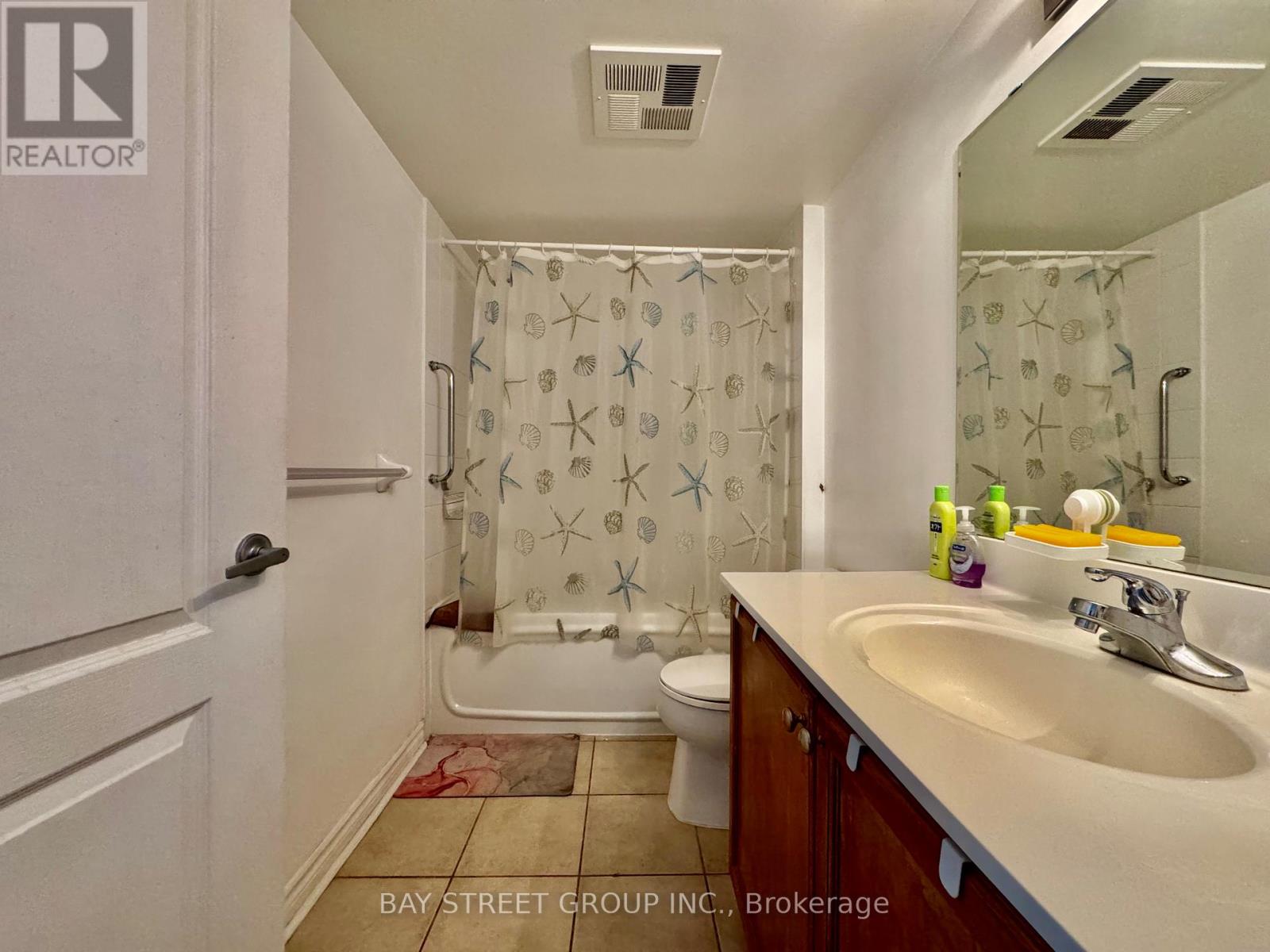 1007 - 4080 Living Arts Drive, Mississauga, Ontario  L5B 4M8 - Photo 9 - W12195017