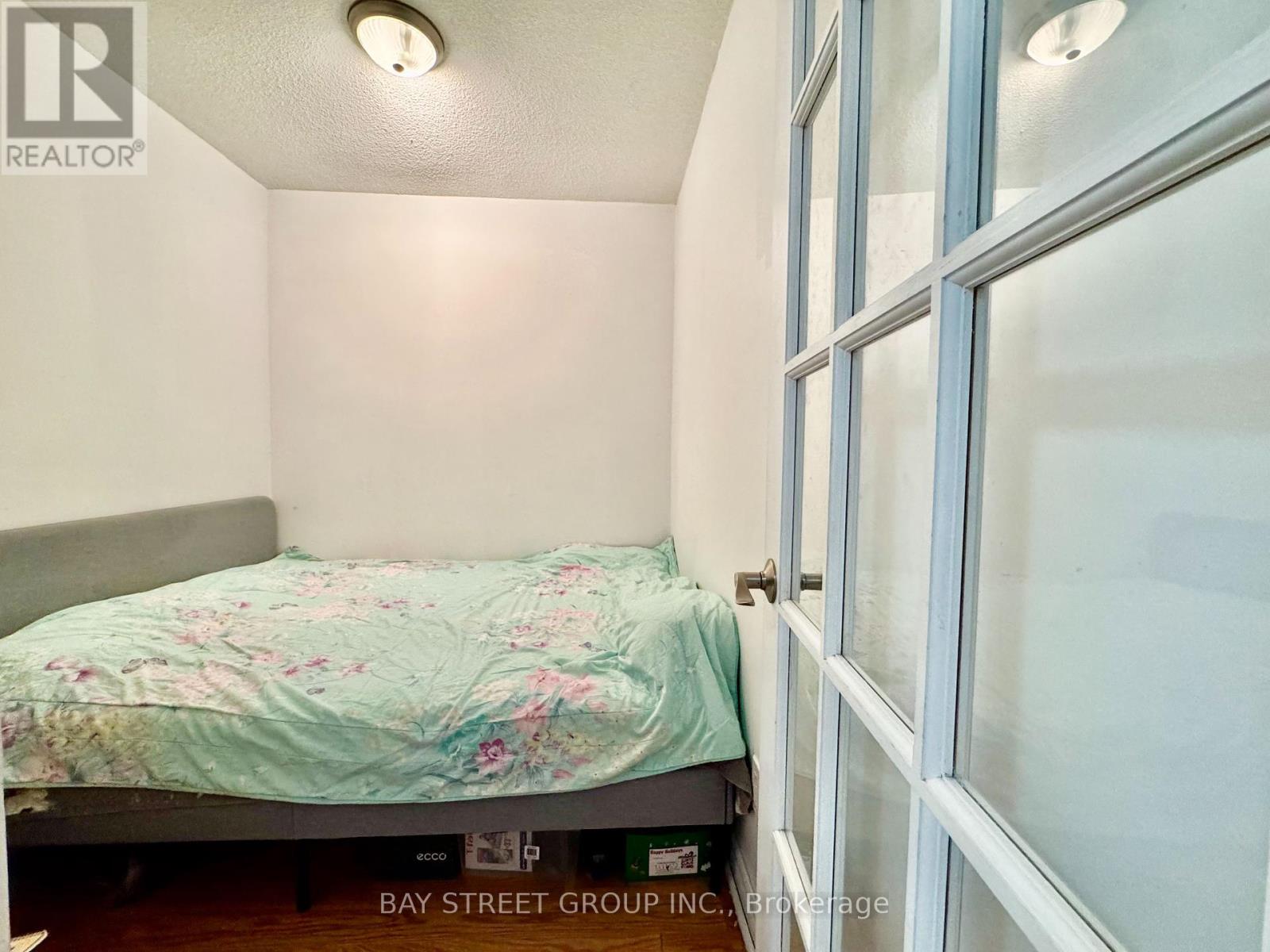 1007 - 4080 Living Arts Drive, Mississauga (City Centre), Ontario  L5B 4M8 - Photo 7 - W12195017