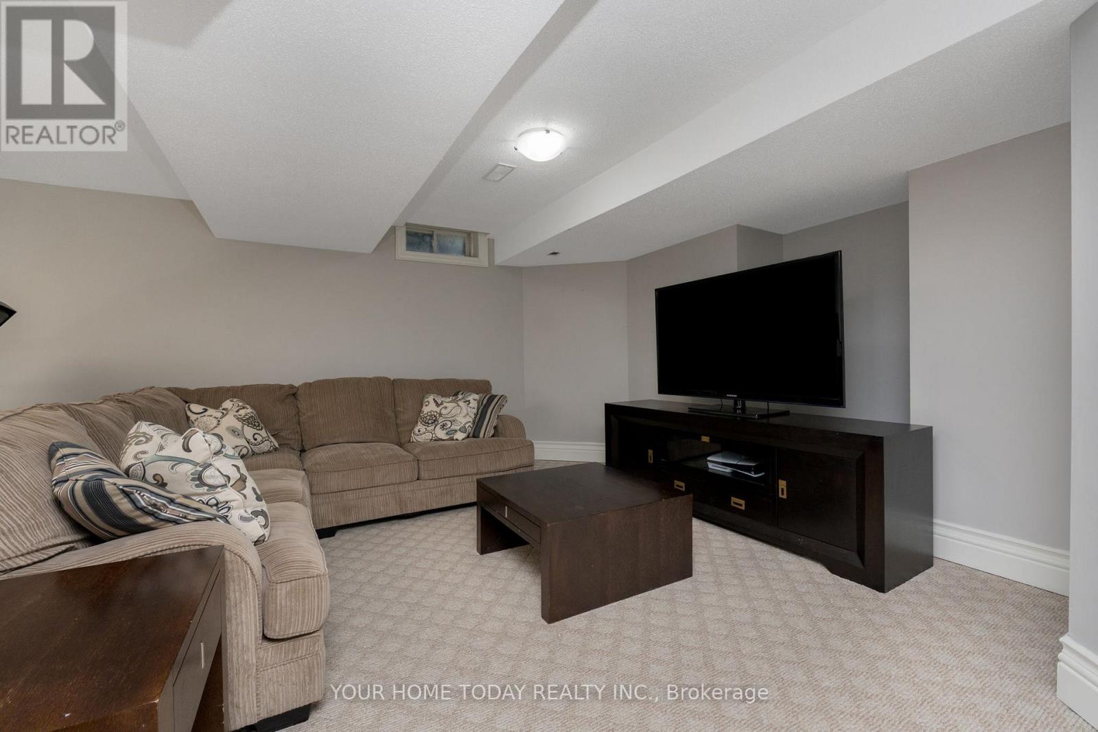 54 Gardenia Way, Caledon, Ontario  L7C 1B1 - Photo 37 - W12195064