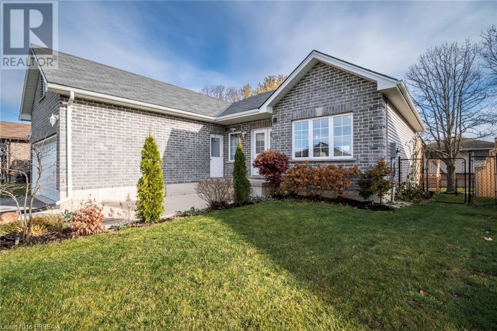 Property at 53 DENNIS Drive image 3