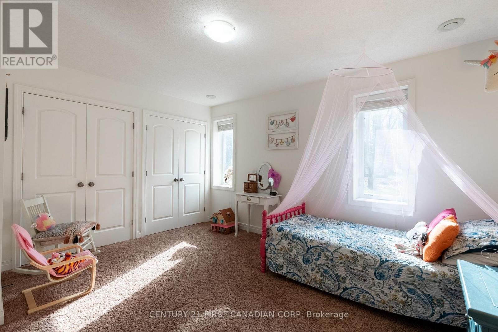 378 Macdonald Street, Strathroy Caradoc (Ne), Ontario  N7G 3B1 - Photo 38 - X12194693