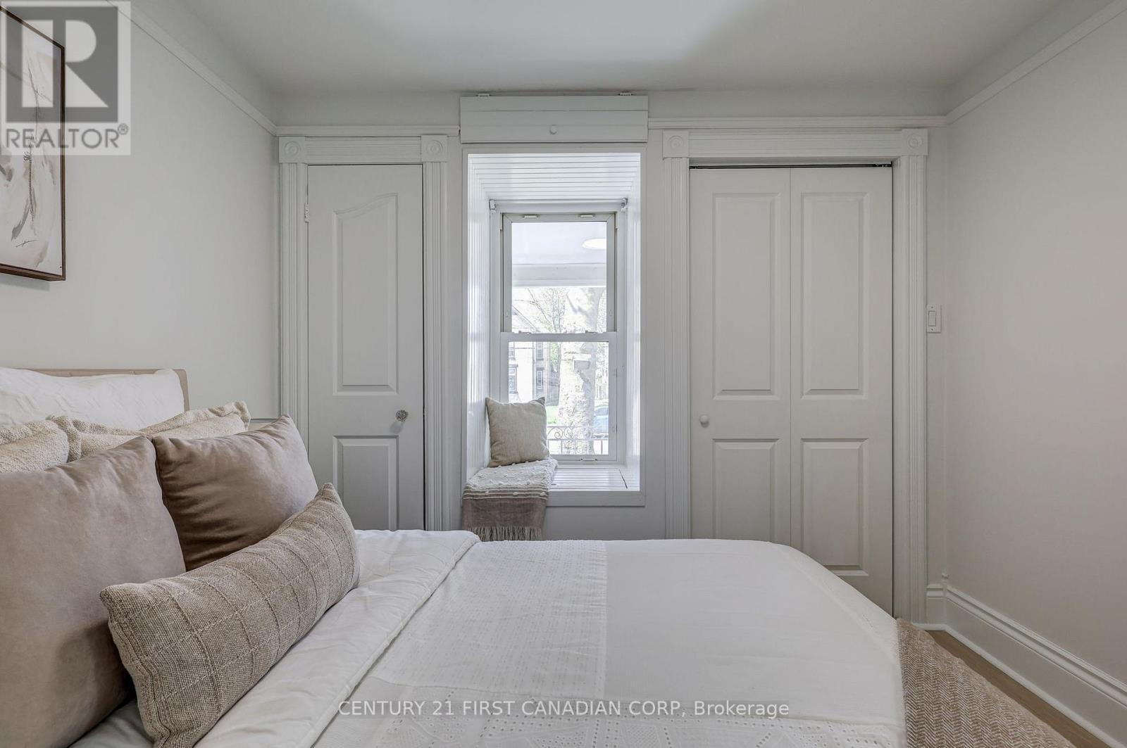 821 Queens Avenue, London East, Ontario  N5W 3H7 - Photo 28 - X12194706