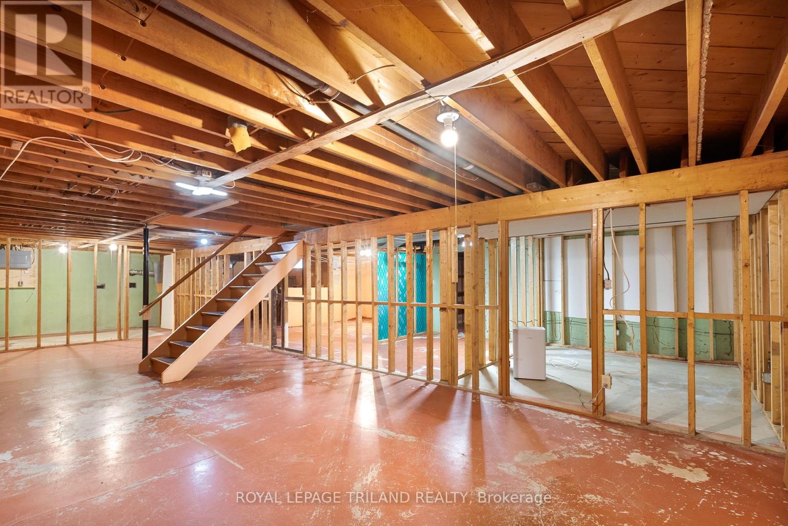 1631 Kathryn Drive, London North, Ontario  N6G 2R7 - Photo 29 - X12194735