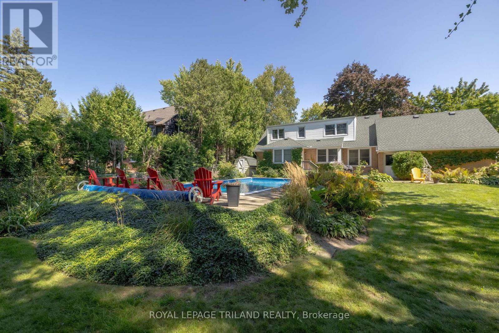 1631 Kathryn Drive, London North, Ontario  N6G 2R7 - Photo 36 - X12194735