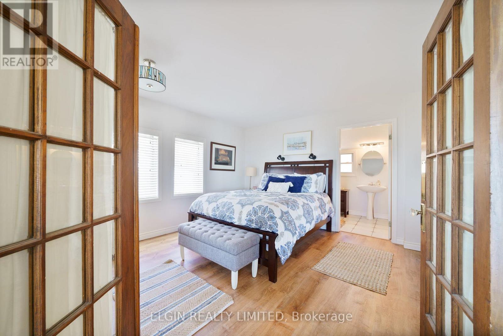 547 West Edith Cavell Boulevard, Central Elgin, Ontario  N5L 1G8 - Photo 17 - X12194783