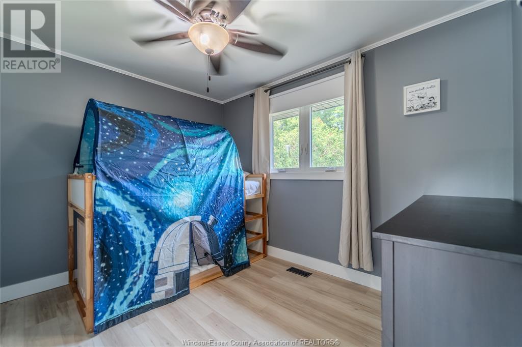 127 Brighton, Tecumseh, Ontario  N8N 2L2 - Photo 13 - 25014120