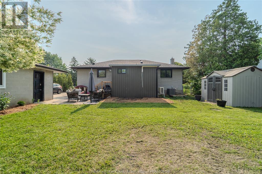 127 Brighton, Tecumseh, Ontario  N8N 2L2 - Photo 24 - 25014120