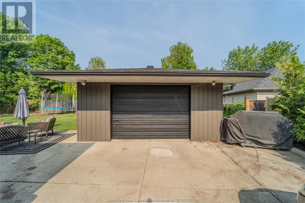 127 Brighton, Tecumseh, Ontario  N8N 2L2 - Photo 26 - 25014120