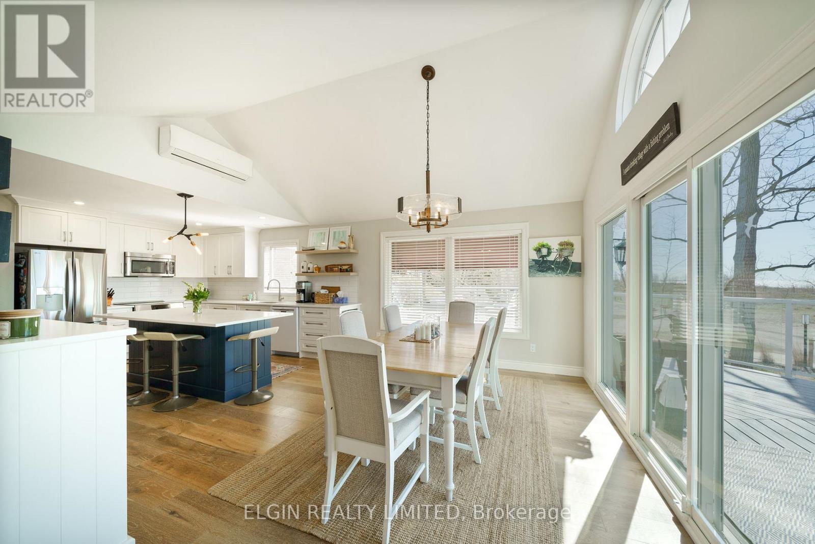 547 West Edith Cavell Boulevard, Central Elgin, Ontario  N5L 1G8 - Photo 6 - X12194783