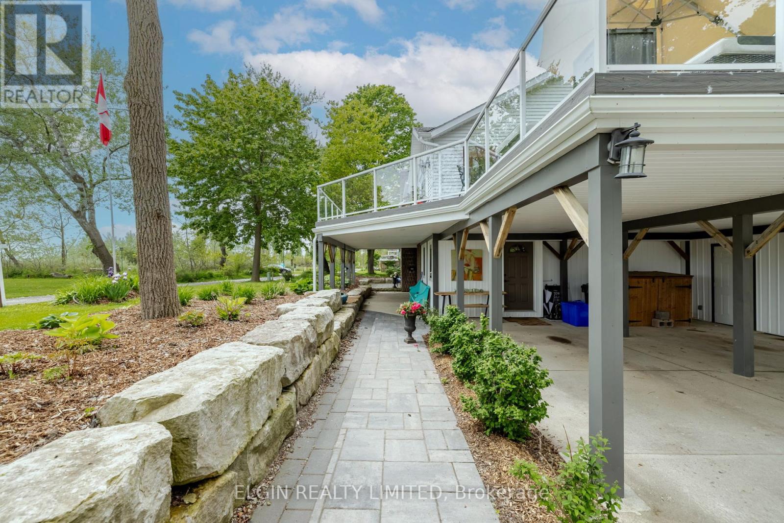 547 West Edith Cavell Boulevard, Central Elgin, Ontario  N5L 1G8 - Photo 43 - X12194783