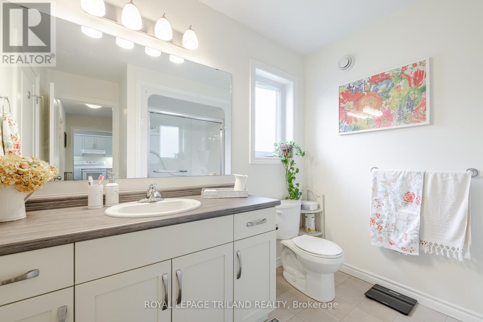 31 Acorn Trail, St. Thomas, Ontario  N5R 0H5 - Photo 16 - X12194920