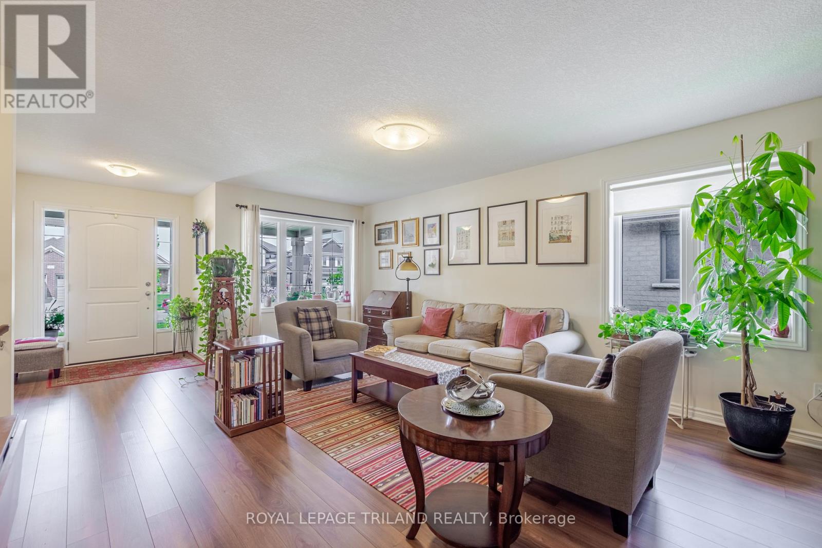 31 Acorn Trail, St. Thomas, Ontario  N5R 0H5 - Photo 8 - X12194920