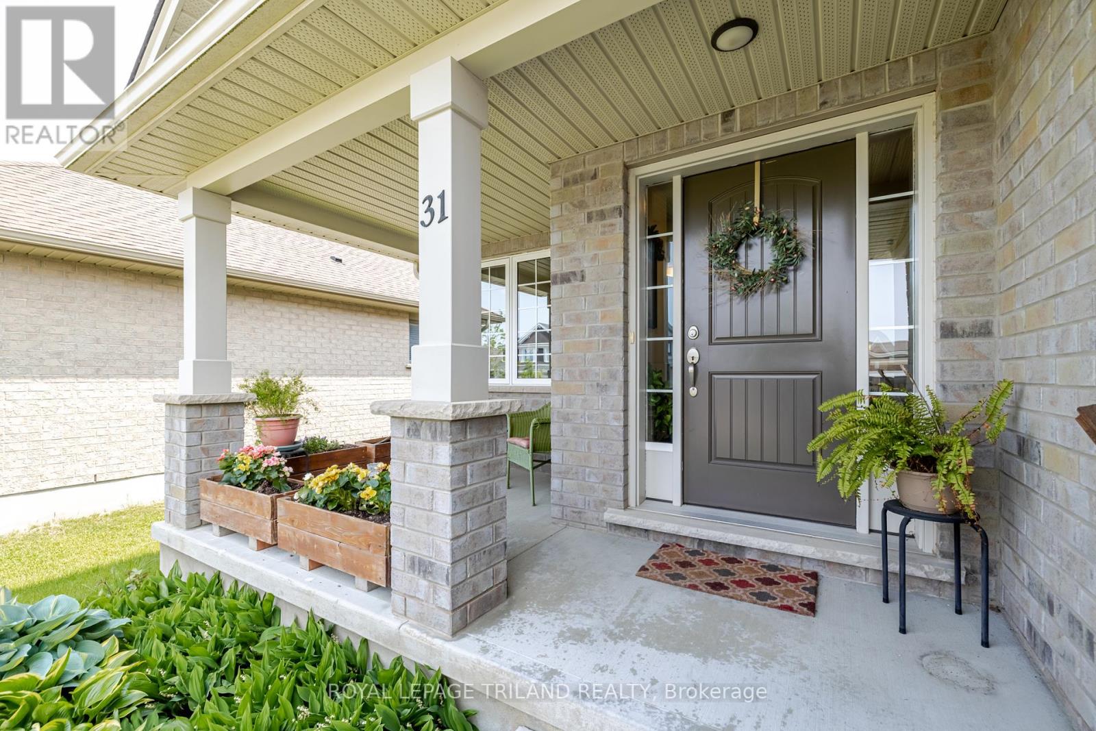 31 Acorn Trail, St. Thomas, Ontario  N5R 0H5 - Photo 4 - X12194920