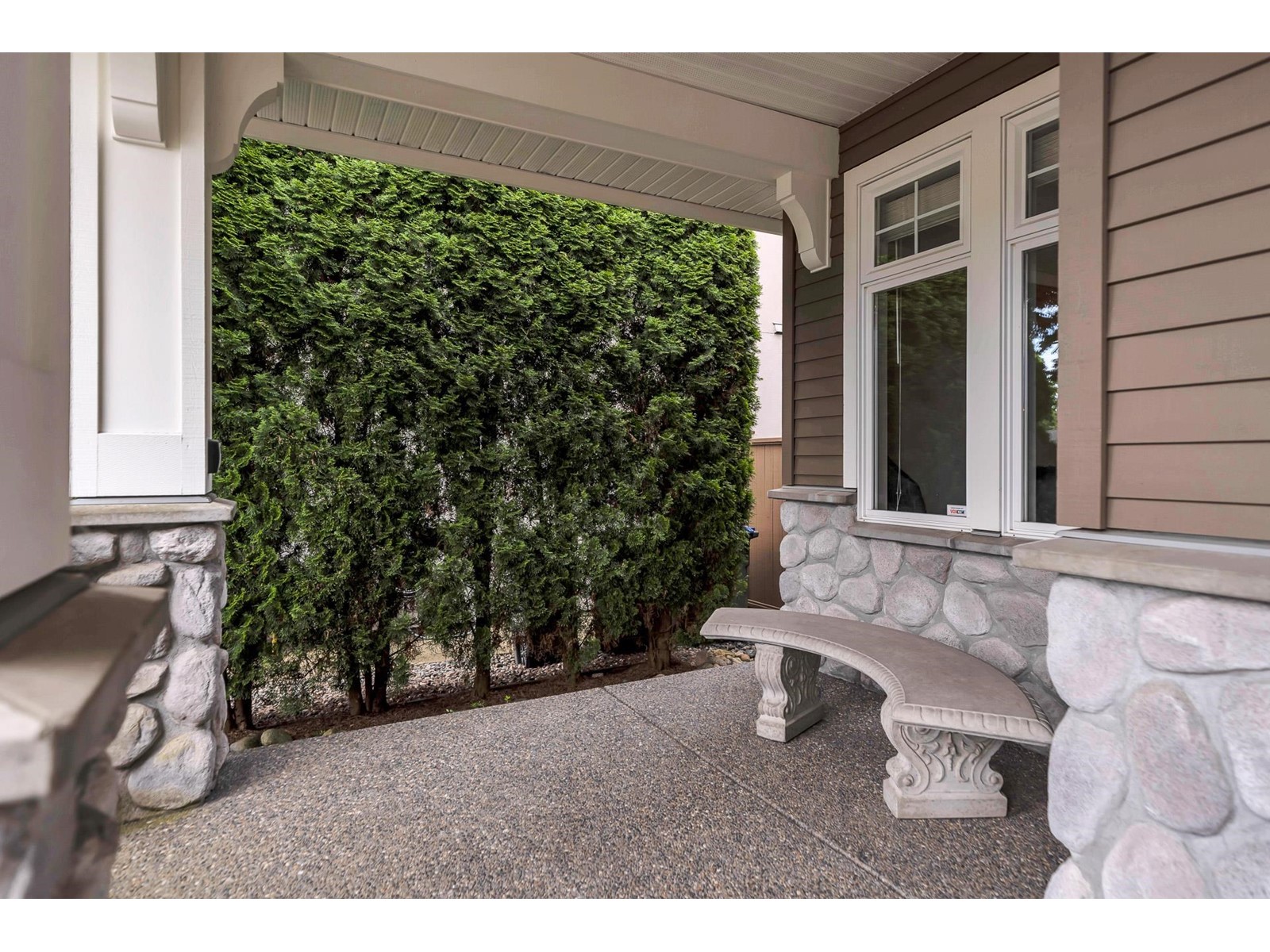 11039 159a Street, Surrey, British Columbia  V4N 4Y2 - Photo 2 - R3011090