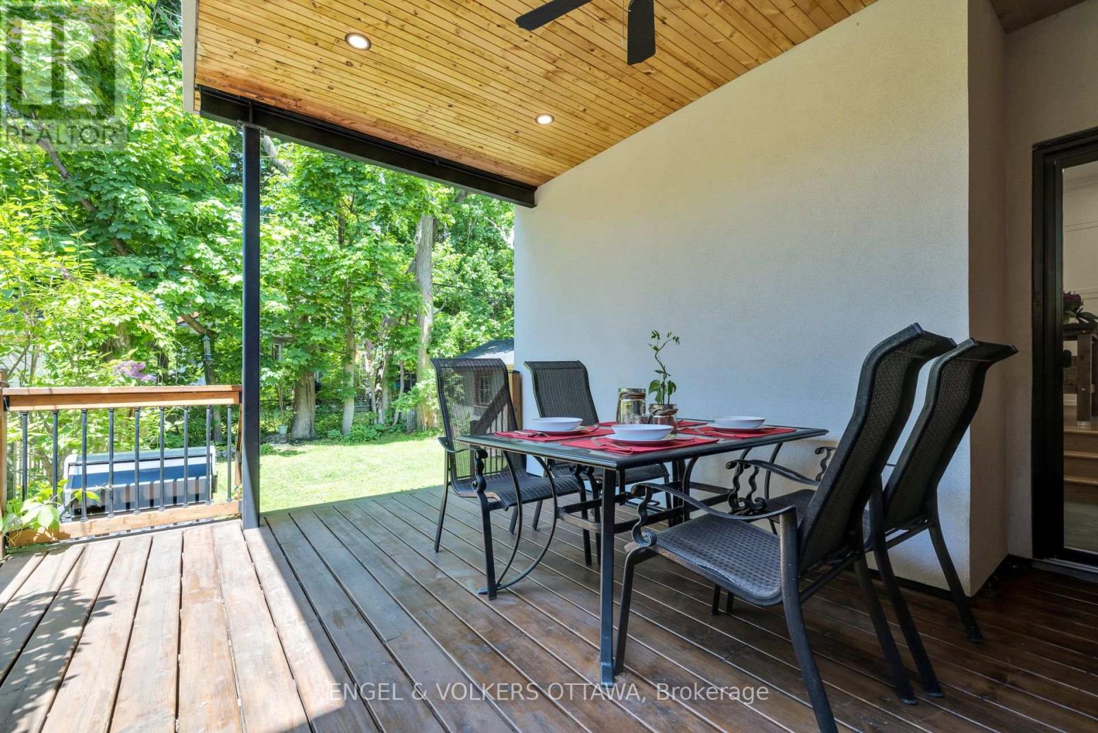 407 Third Avenue, Ottawa, Ontario  K1S 2K6 - Photo 42 - X12195028