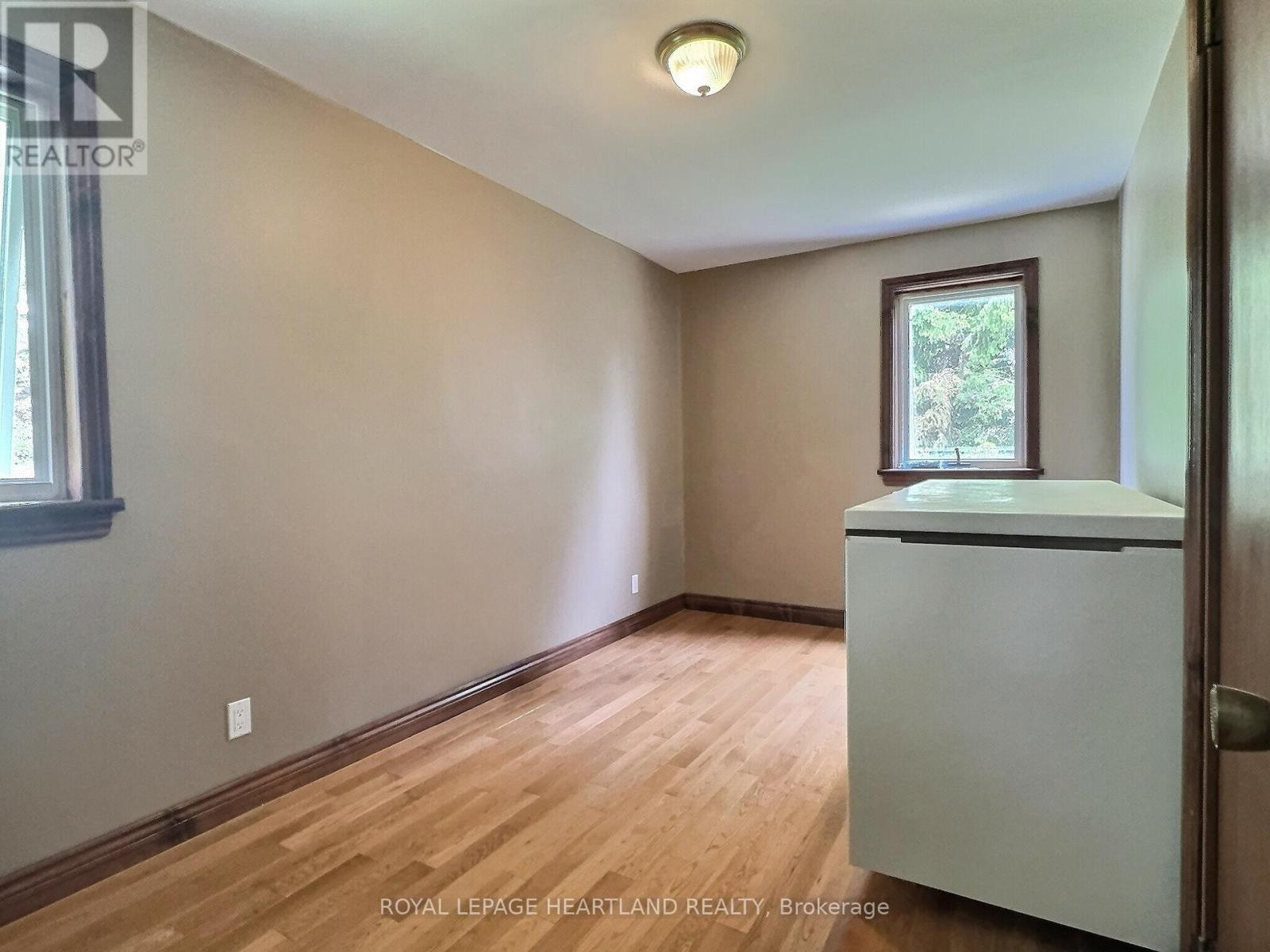 72 Thomas Street, South Huron (Exeter), Ontario  N0M 1S2 - Photo 31 - X12195021