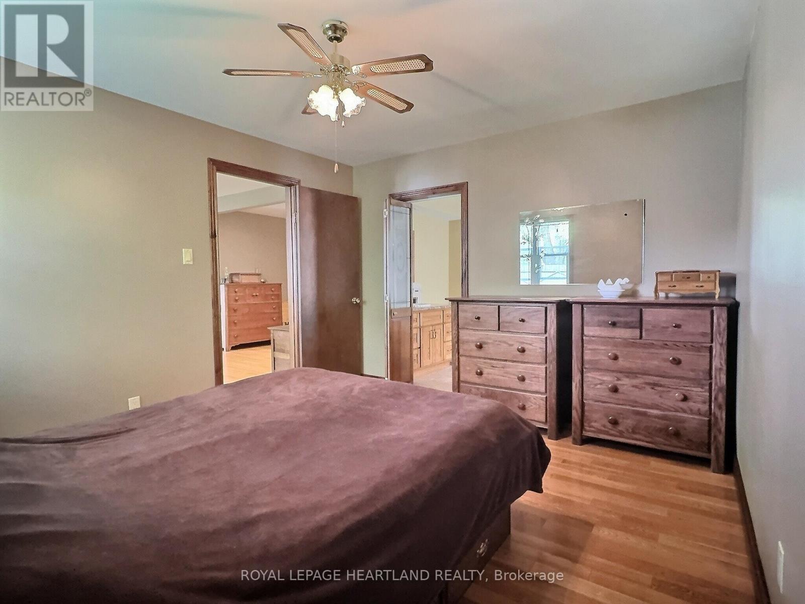 72 Thomas Street, South Huron, Ontario  N0M 1S2 - Photo 21 - X12195021