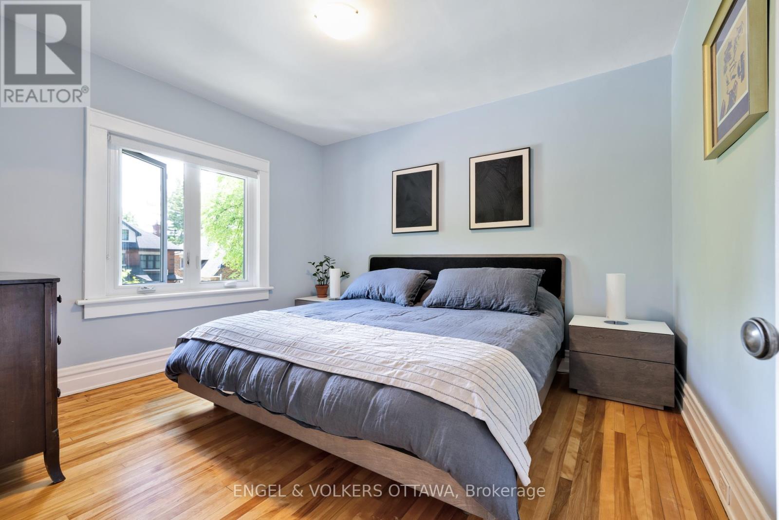 407 Third Avenue, Ottawa, Ontario  K1S 2K6 - Photo 27 - X12195028