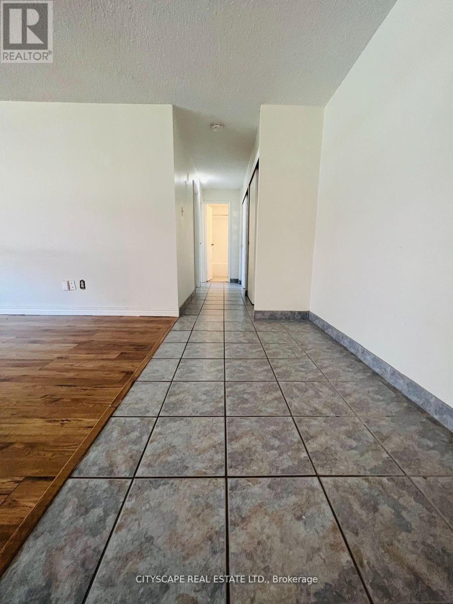 104 - 242 Oakdale Avenue, St. Catharines, Ontario  L2P 3K5 - Photo 16 - X12159384