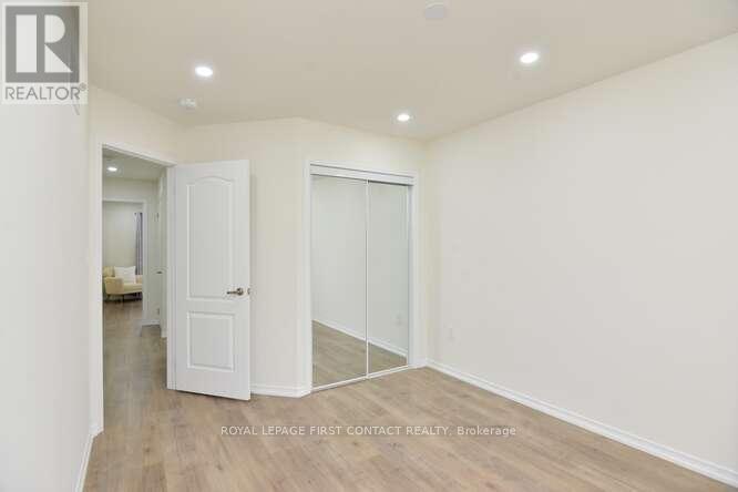 244 Esther Crescent, Thorold (Hurricane/merrittville), Ontario  L3B 0H1 - Photo 39 - X12194688