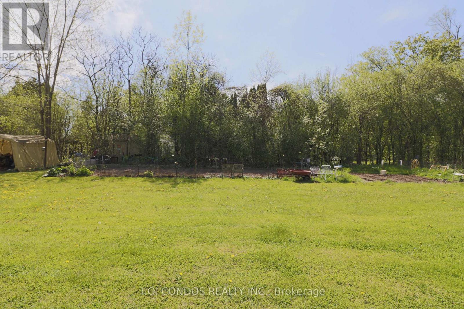 692 North Shore Drive E, Otonabee-South Monaghan, Ontario  K0L 1B0 - Photo 10 - X12194094