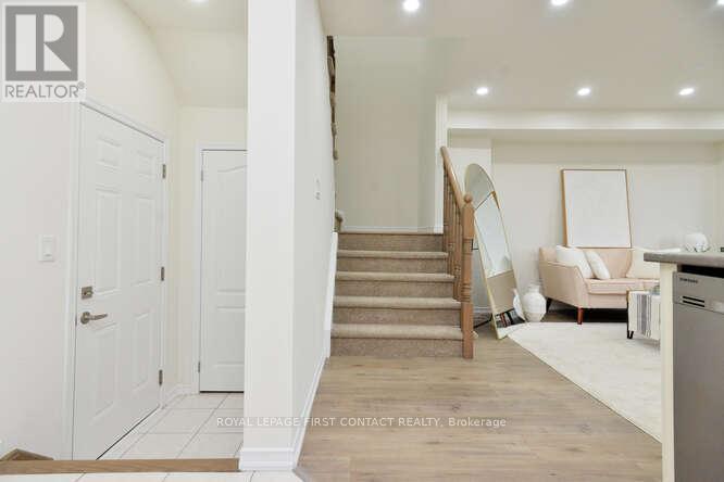 244 Esther Crescent, Thorold, Ontario  L3B 0H1 - Photo 10 - X12194688