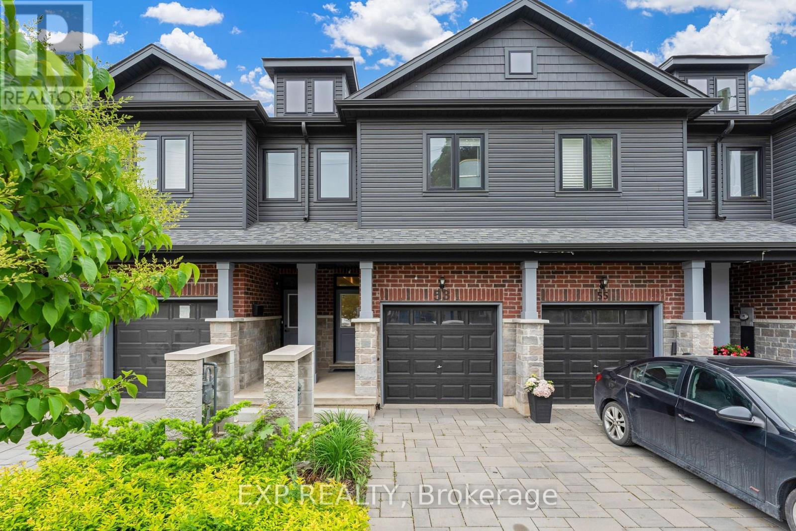 53 Gibson Avenue, Hamilton, Ontario  L8L 6J7 - Photo 1 - X12194743