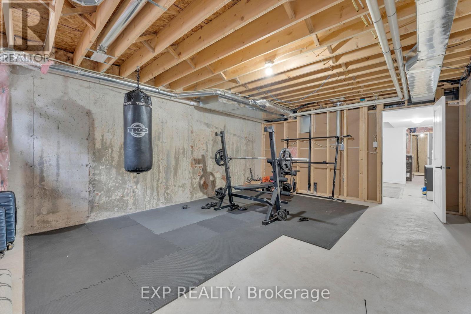 53 Gibson Avenue, Hamilton, Ontario  L8L 6J7 - Photo 26 - X12194743