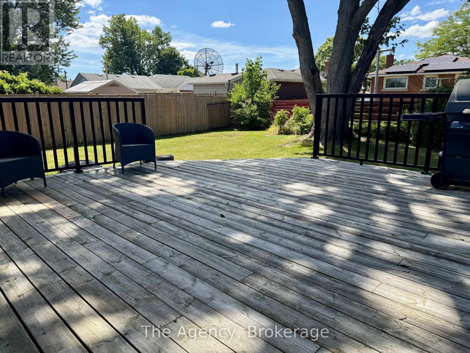 Property at 24 GLADYS AVENUE image 3