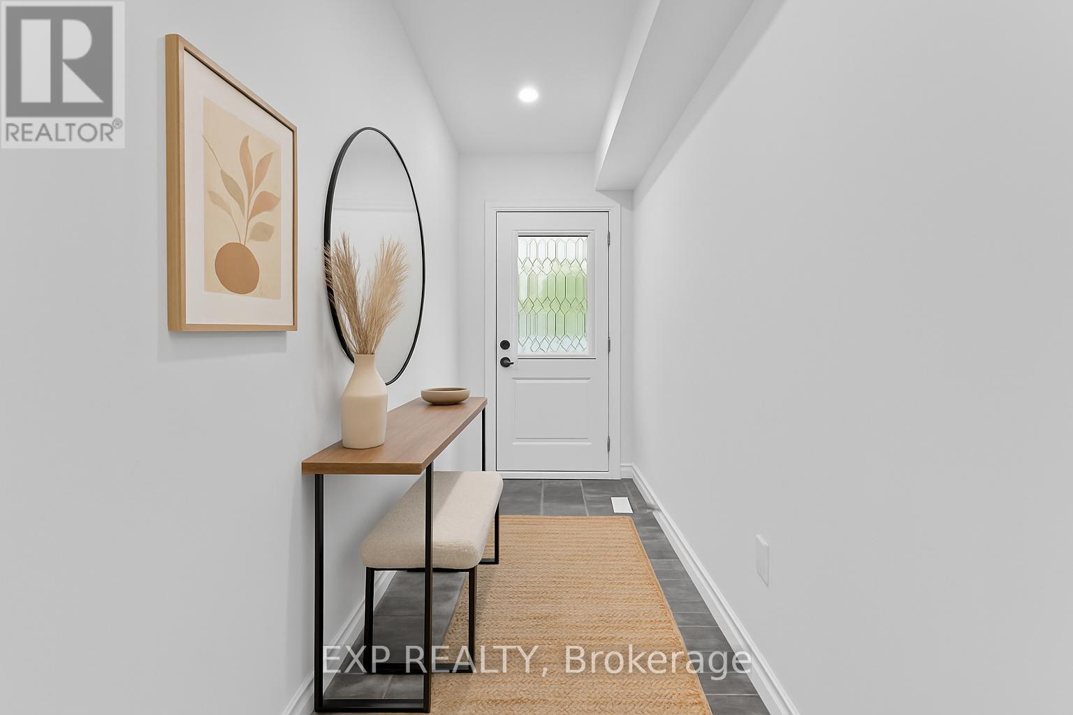 53 Gibson Avenue, Hamilton, Ontario  L8L 6J7 - Photo 5 - X12194743
