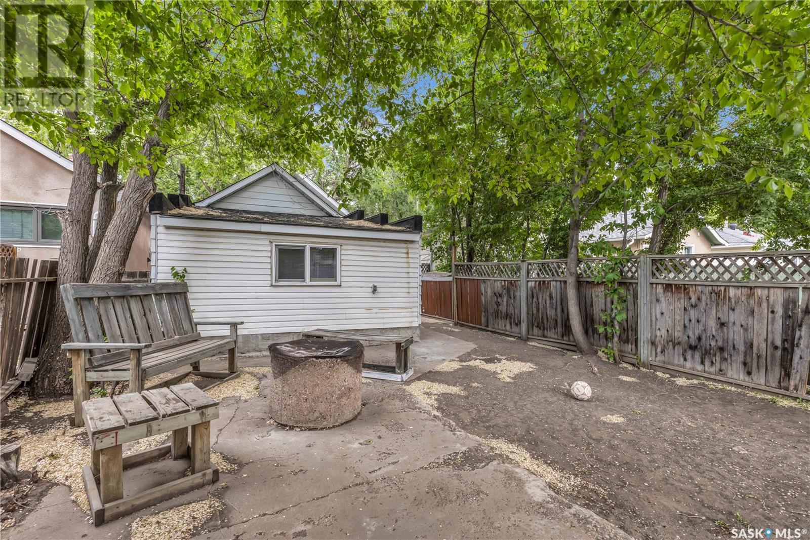 1227 C Avenue N, Saskatoon, Saskatchewan  S7K 1L6 - Photo 19 - SK008026