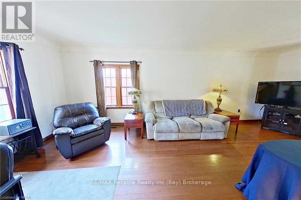 26 Main Street S, Bluewater (Bayfield), Ontario  N0M 1G0 - Photo 13 - X10780228