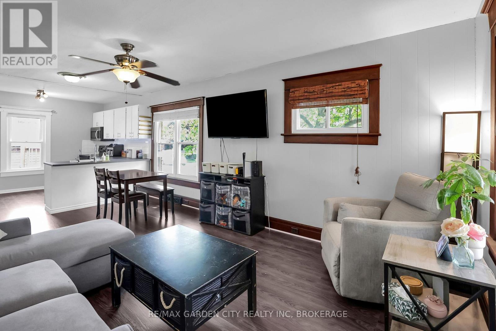 5165 Morrison Street, Niagara Falls (Cherrywood), Ontario  L2E 2E3 - Photo 5 - X12195512