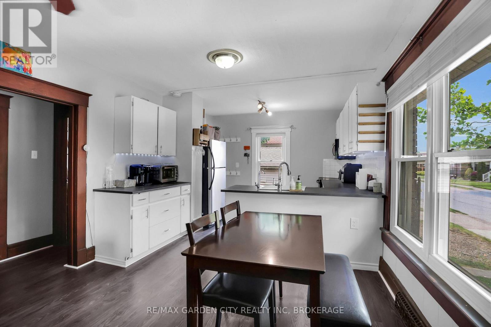5165 Morrison Street, Niagara Falls (Cherrywood), Ontario  L2E 2E3 - Photo 7 - X12195512