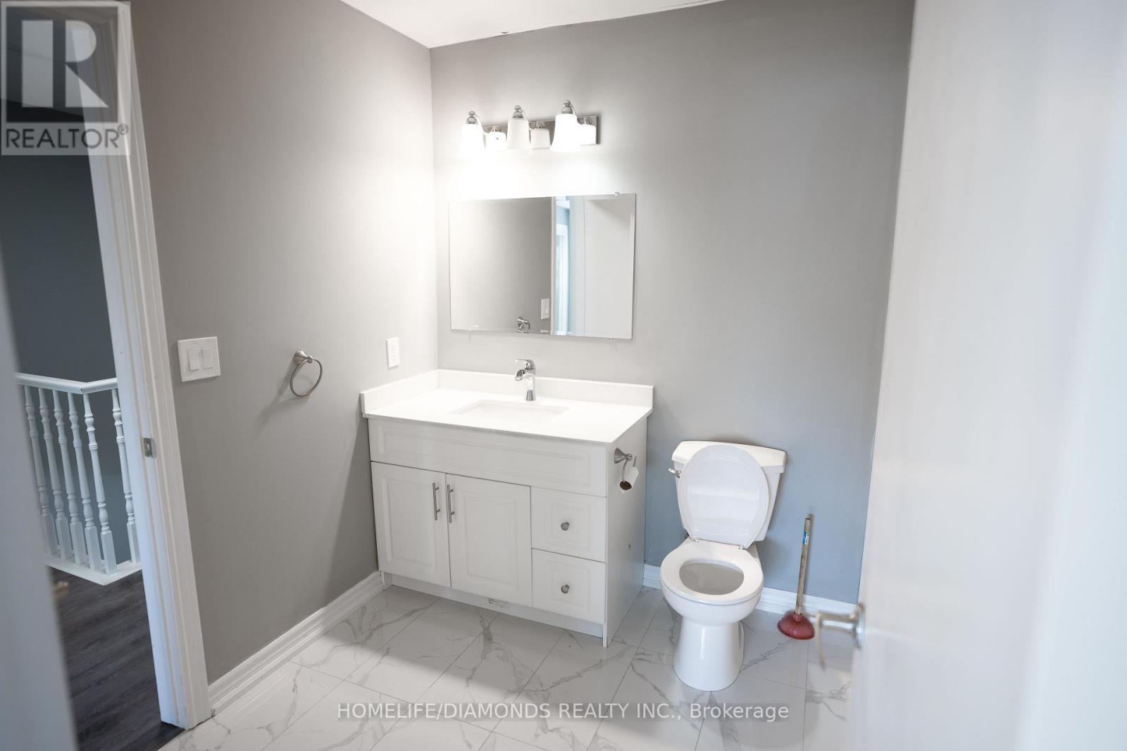 44 Nelson Trail, Welland, Ontario  L3C 3V4 - Photo 13 - X12194815