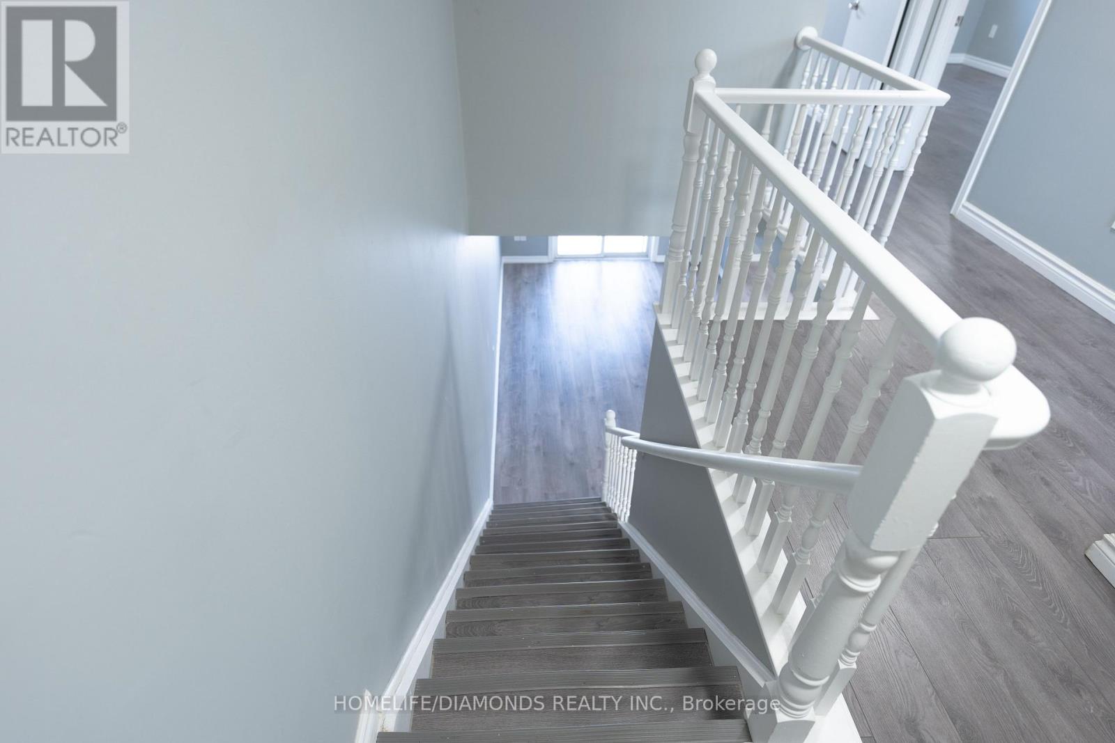 44 Nelson Trail, Welland, Ontario  L3C 3V4 - Photo 7 - X12194815