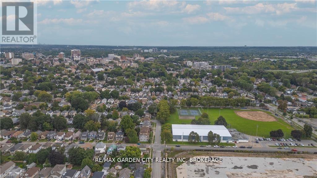 4 Haig Street, St. Catharines (Downtown), Ontario  L2R 6K5 - Photo 27 - X12195482