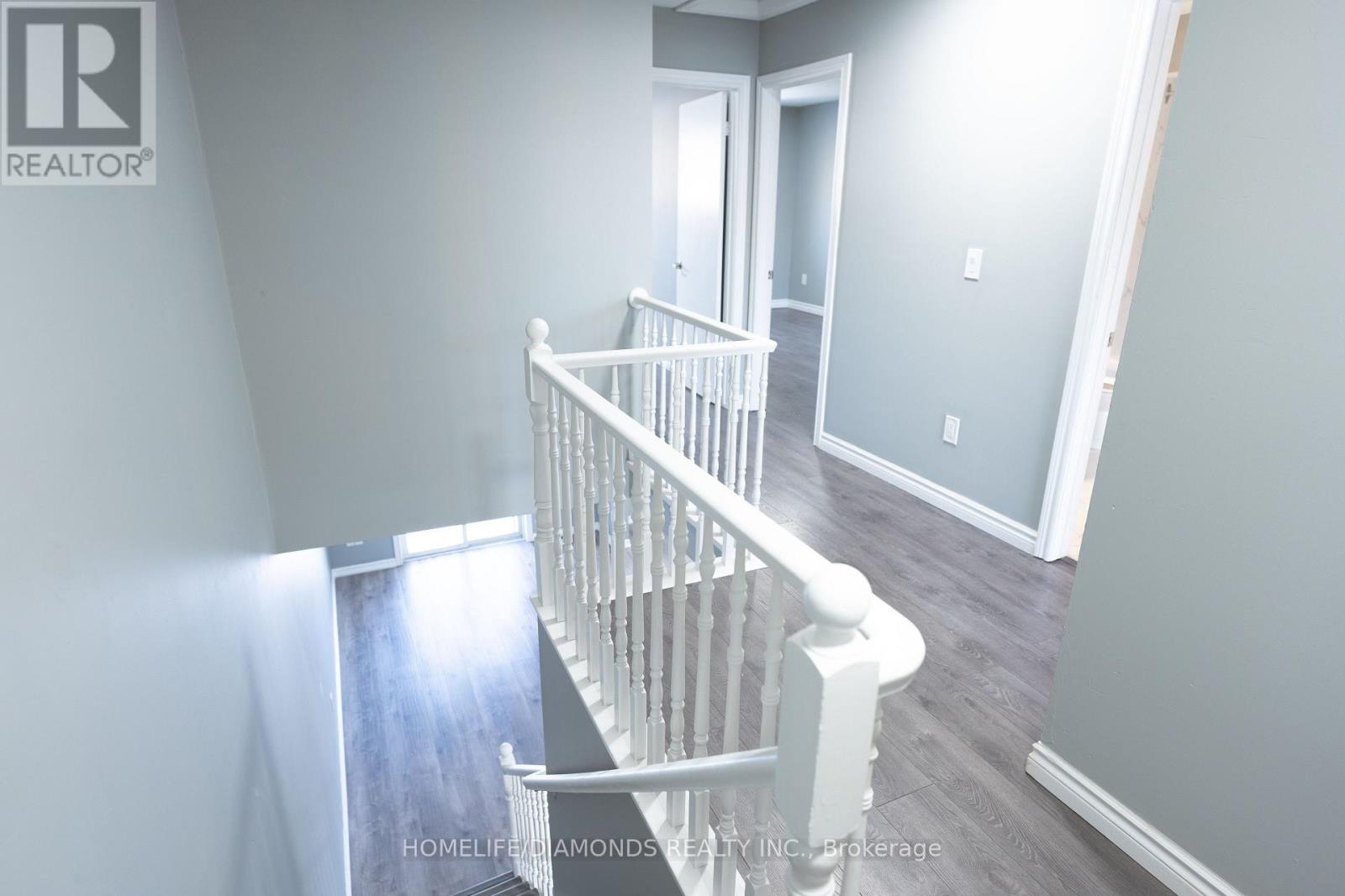 44 Nelson Trail, Welland, Ontario  L3C 3V4 - Photo 8 - X12194815