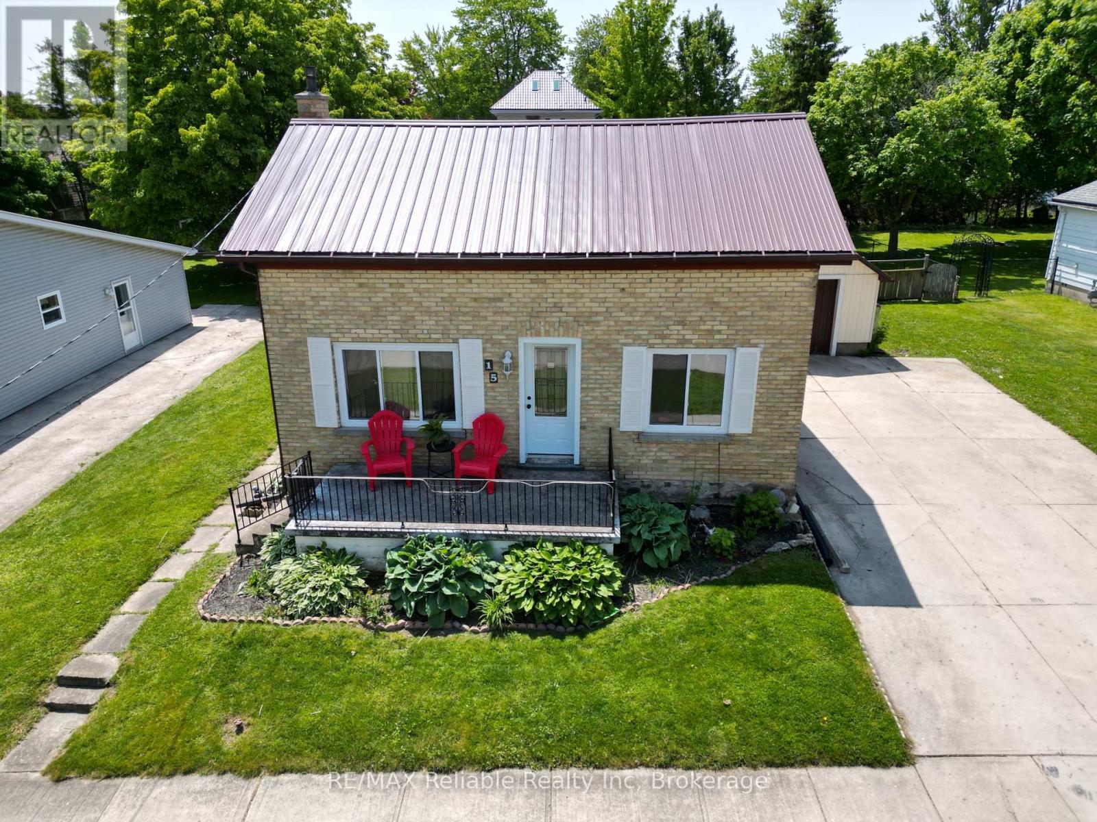 15 Mary Street, Bluewater, Ontario  N0M 2T0 - Photo 48 - X12156281