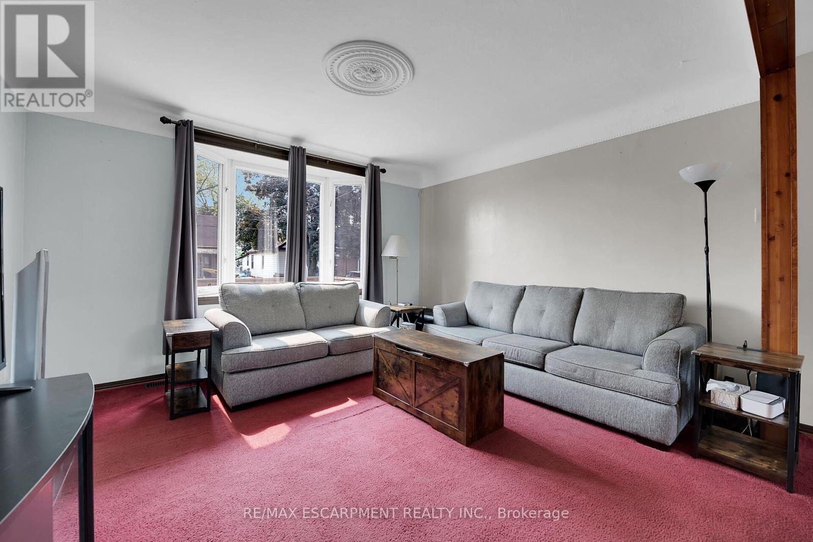 206 East 15th Street, Hamilton, Ontario  L9A 4G2 - Photo 17 - X12195056