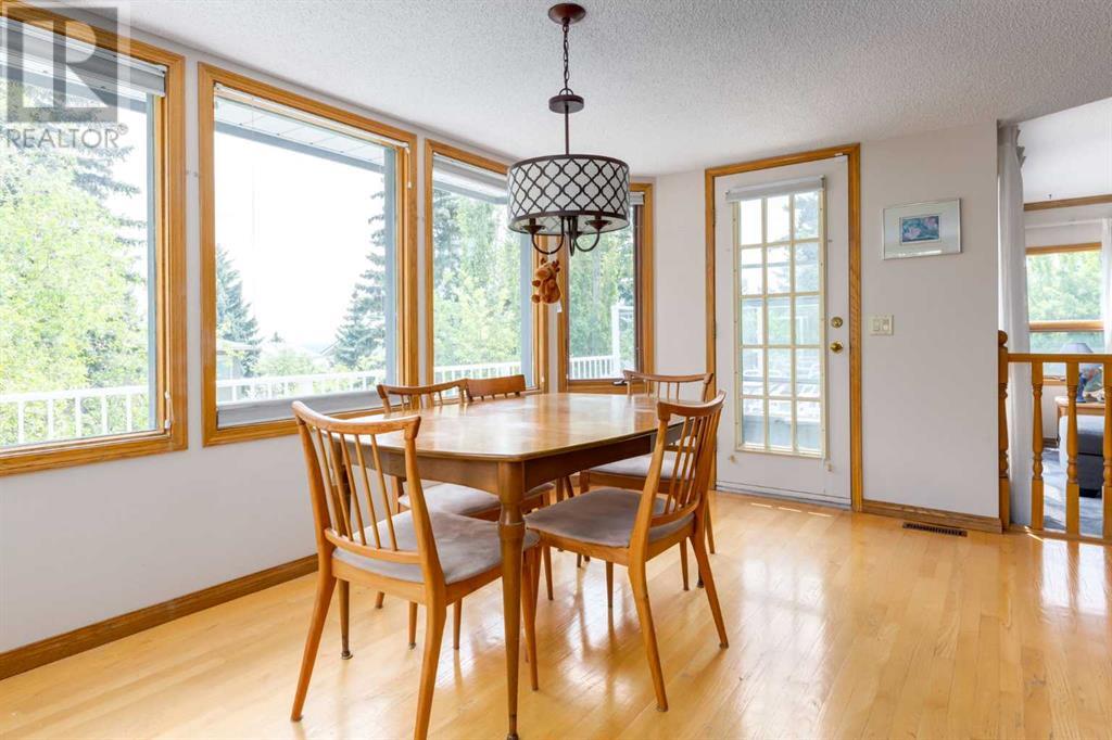 131 Hawkview Manor Place Nw, Calgary, Alberta  T3G 2Z5 - Photo 10 - A2226780