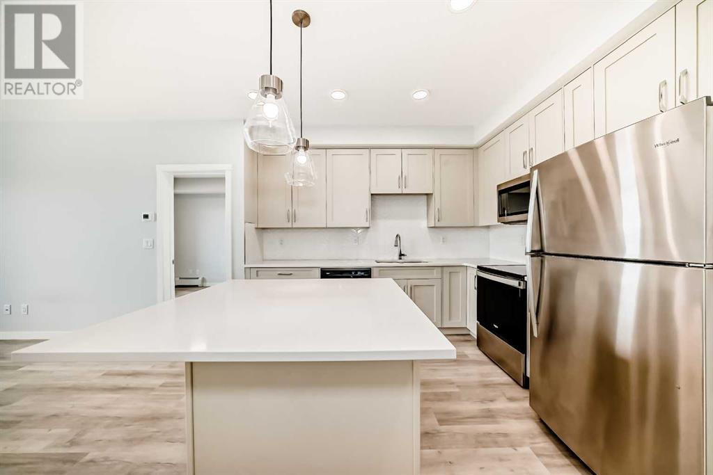 307, 150 Shawnee Square Sw, Calgary, Alberta  T2Y 0T6 - Photo 6 - A2210104