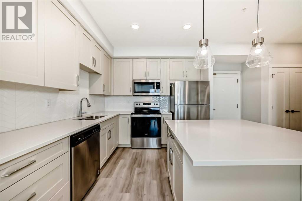307, 150 Shawnee Square Sw, Calgary, Alberta  T2Y 0T6 - Photo 8 - A2210104