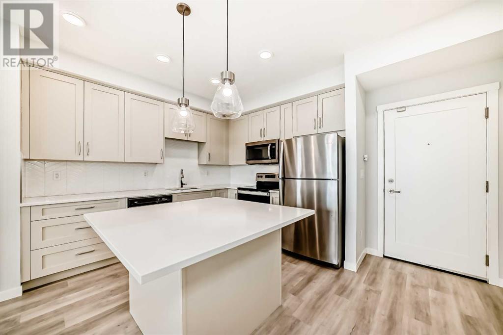 307, 150 Shawnee Square Sw, Calgary, Alberta  T2Y 0T6 - Photo 10 - A2210104