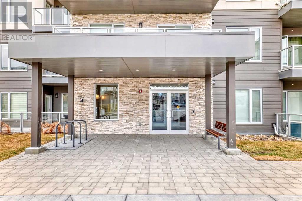 307, 150 Shawnee Square Sw, Calgary, Alberta  T2Y 0T6 - Photo 4 - A2210104
