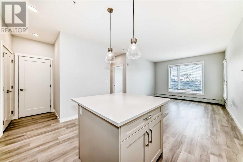 307, 150 Shawnee Square Sw, Calgary, Alberta  T2Y 0T6 - Photo 7 - A2210104