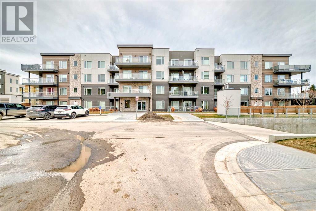 307, 150 Shawnee Square Sw, Calgary, Alberta  T2Y 0T6 - Photo 2 - A2210104