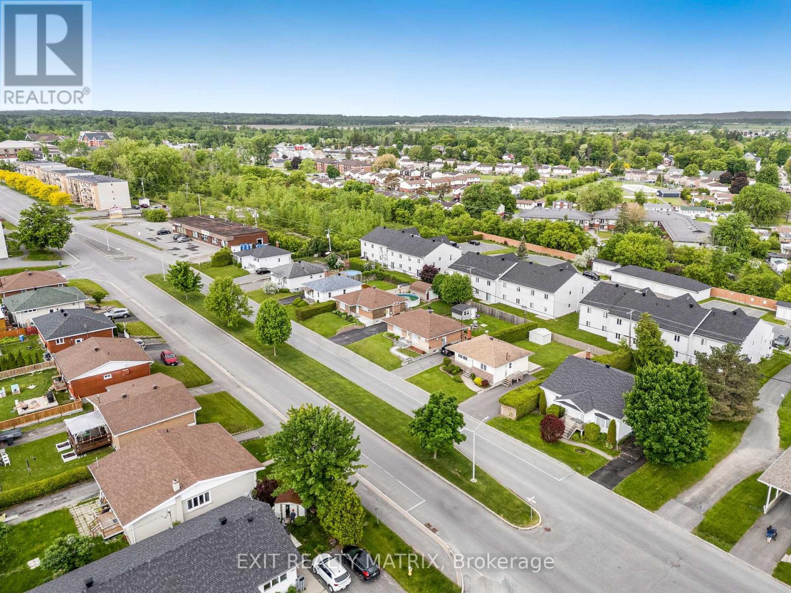 804 Cartier Boulevard, Hawkesbury, Ontario  K6A 1W7 - Photo 28 - X12195522
