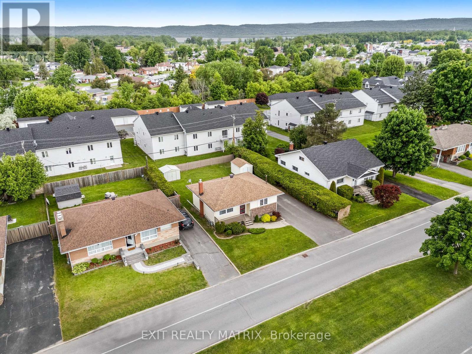 804 Cartier Boulevard, Hawkesbury, Ontario  K6A 1W7 - Photo 30 - X12195522
